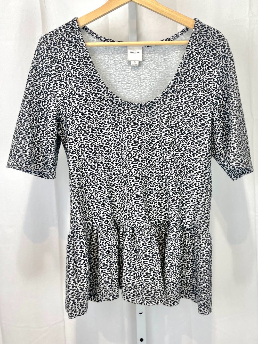 MAEVE Anthropologie Animal Print Peplum Top Short Sleeve Stretch Gray Black XL
